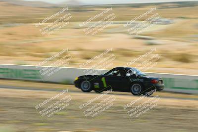 media/May-31-2025-CalClub SCCA (Sat) [[2c1a04e1ee]]/Qualifying/Group 5/Turn 4/